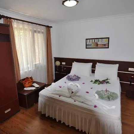 Longhouse Hotel